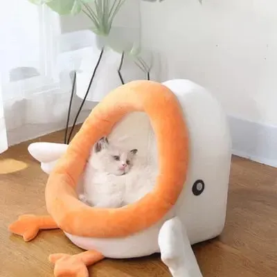 Cozy & Warm Cat House