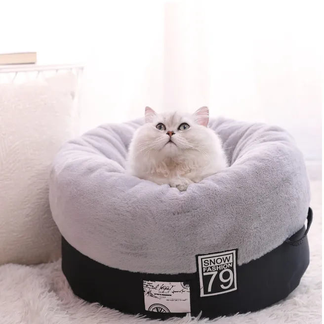 Cozy Pet Bed for Cat and Dog