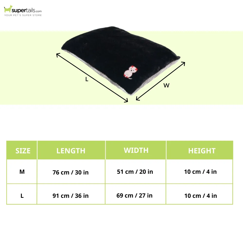 Petter World Luxury Reversible Chopped Foamed Pillow Bed with Soft Fur for Dogs (Jet Black)