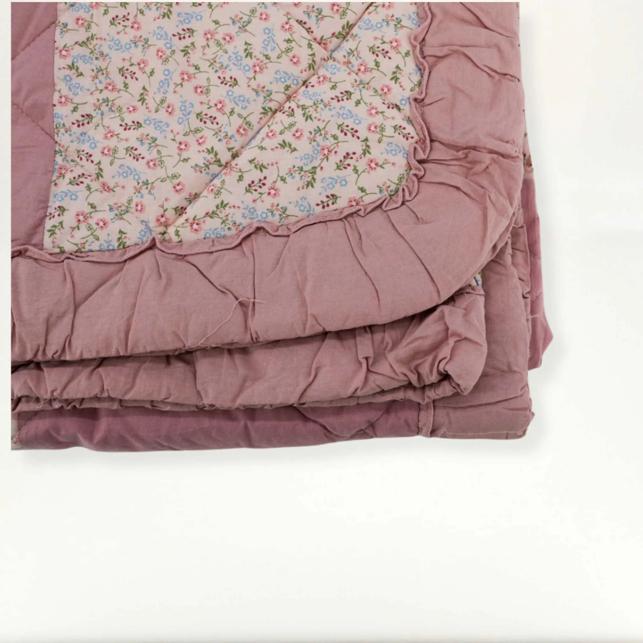 Pink Floral Quilt (Queen) | Cotton Polyester Blend