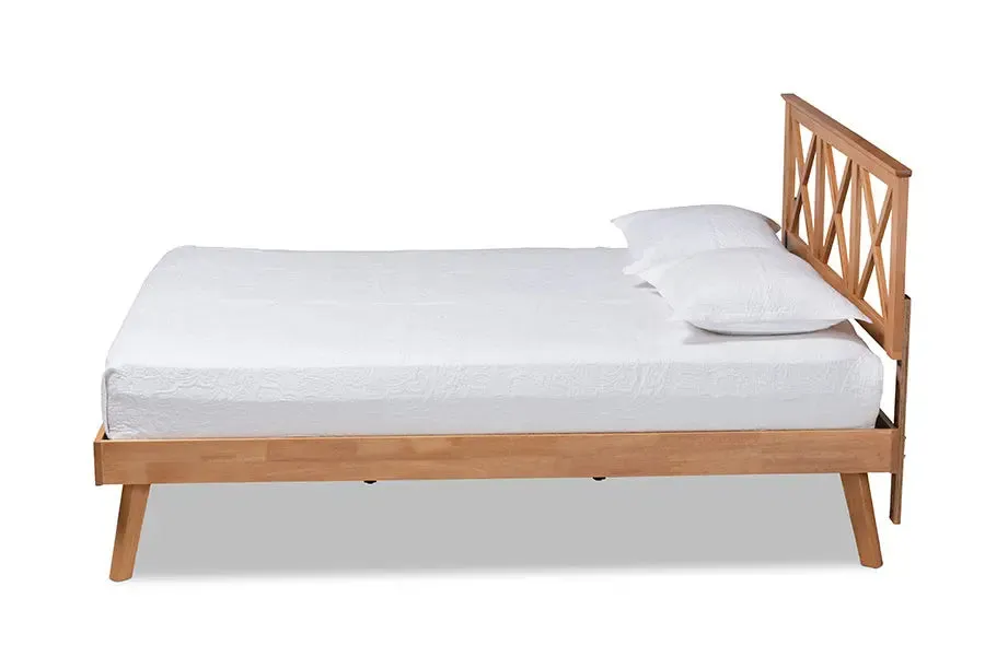 Strasbourg Brown Finished Wood Platform Bed (Queen)