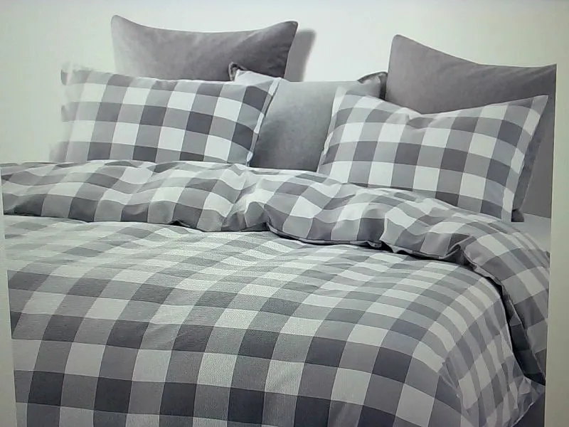 Wake In Cloud Twin Comforter Set Gray Checkered Design