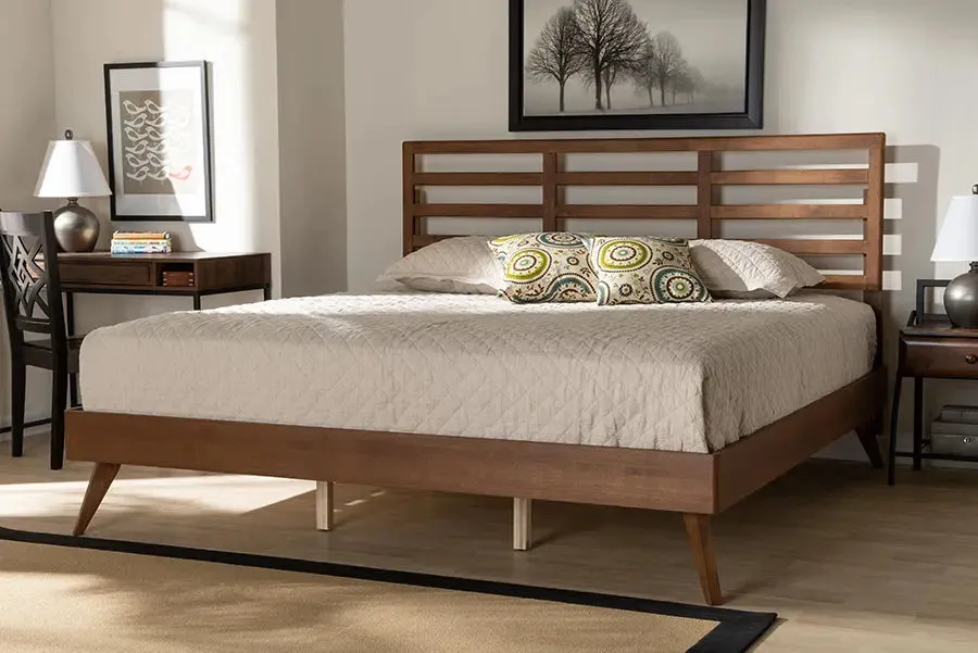 Worcester Ash Walnut Finished Wood Platform Bed (King)